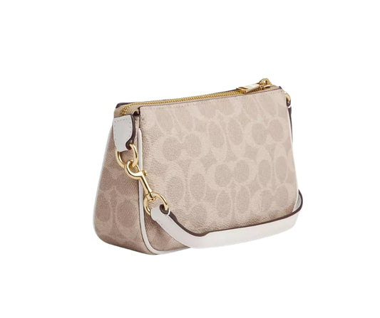 Nolita 19 in signature canvas