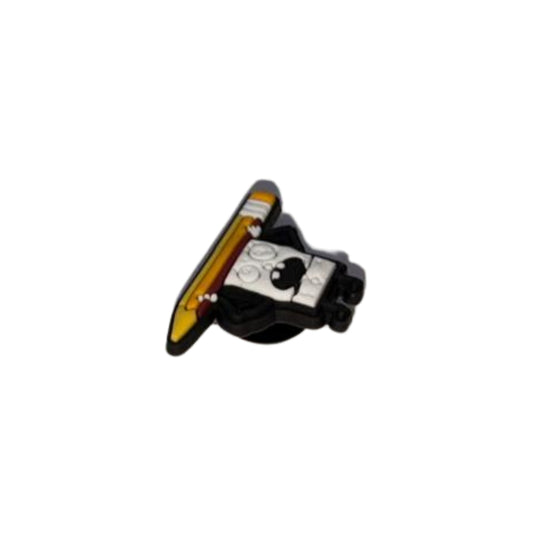 Pin Bob Esponja Medieval – Estilo Boceto a Lápiz