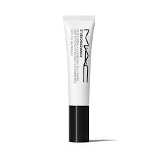 Studio Radiance Moinsturizing +Illuminating Silky Primer