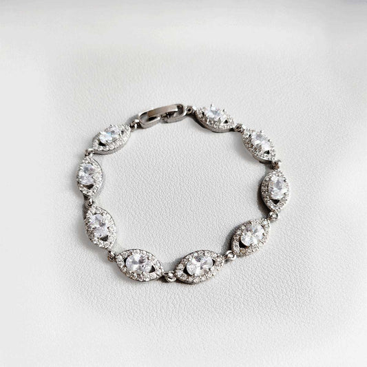 Pulsera plateada ojo turco con zirconias blancas en plata y rodio