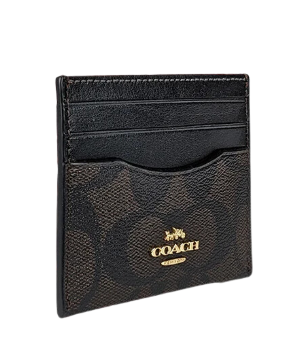 Tarjetero Coach con Monograma color café